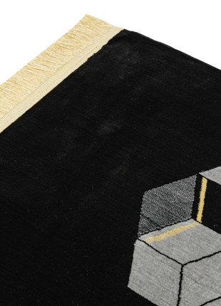 GEOMETRIC PATTERN MUSALLAH BLACK/GREY 70X110 (MADINA MADE)