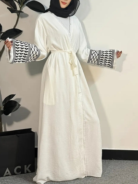 White Keffiyah Ladies Throw