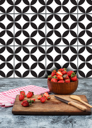Geometric circles - Black & White Vinyl Tiles