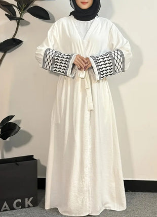 White Keffiyah Ladies Throw