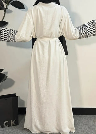 White Keffiyah Ladies Throw