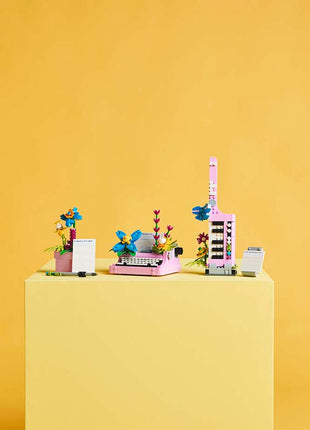 Lego Botanical Collection-40725 | LEGO® Creator 3 in1 Typewriter with Flowers