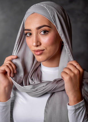 Arrayi - V-Shape Underscarf (With Slits)