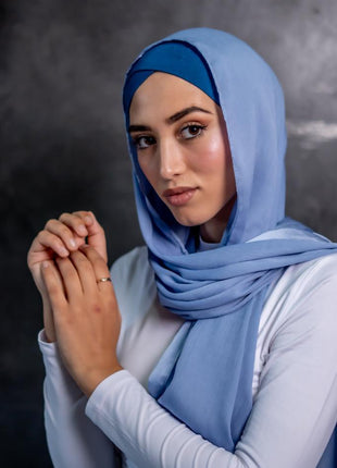 Arrayi - V-Shape Underscarf (With Slits)