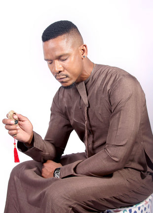 Suiting Thobe Emerati