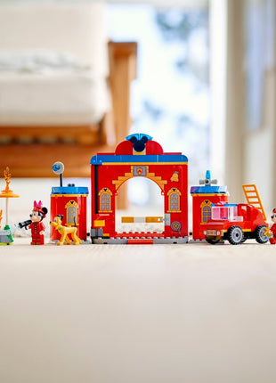 Lego Disney Mickey and Friends - Mickey & Friends Fire Truck & Station